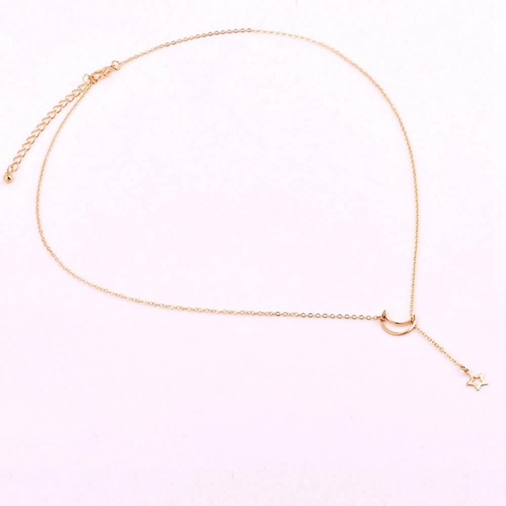 Last 1 New Moon Star Necklace in Gold or Silver - Picture 3 of 4
